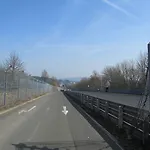 Zur Burg Nuerburg-ring 3* 뉘르부르크