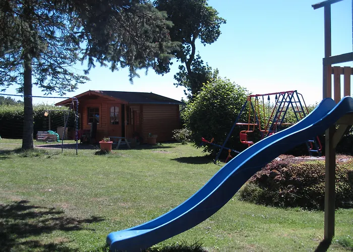 Zur Burg 뉘르부르크